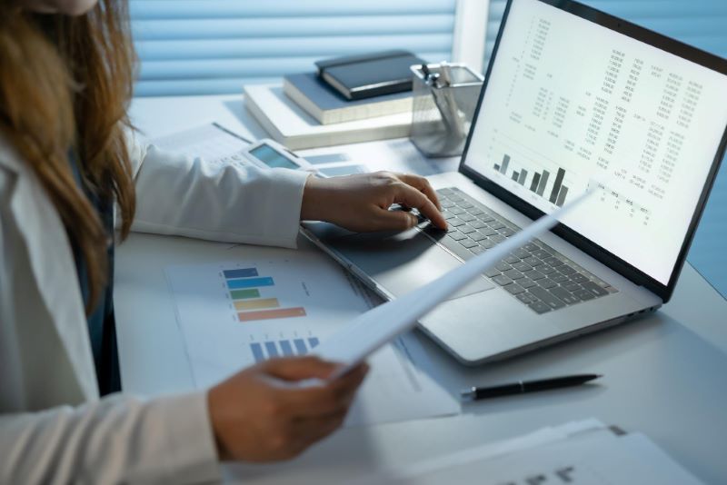 How to Pull Data From a Website to Improve Business Processes