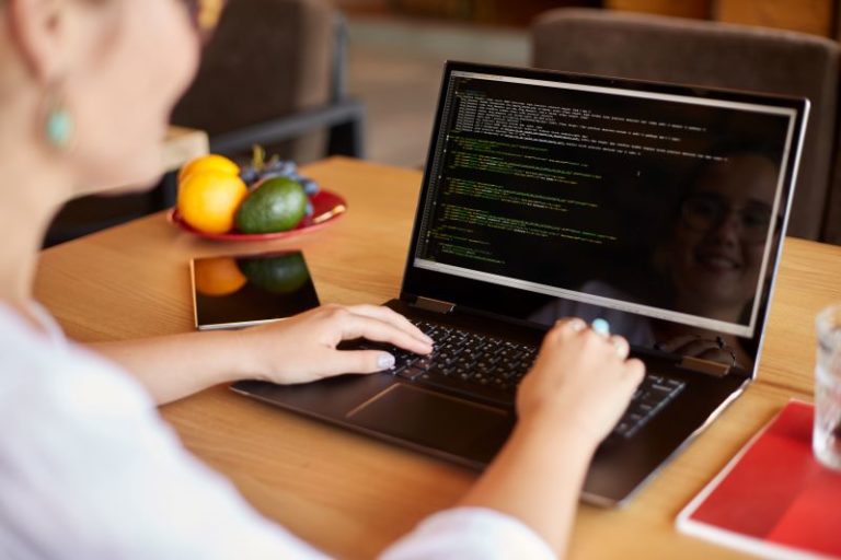 A Complete Guide - How to Use the Programming Language Prolog